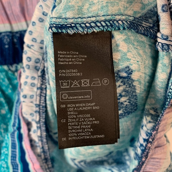 Like New! H&M Blue Pattern Bell Sleeve Boho Dress - Picture 8 of 8